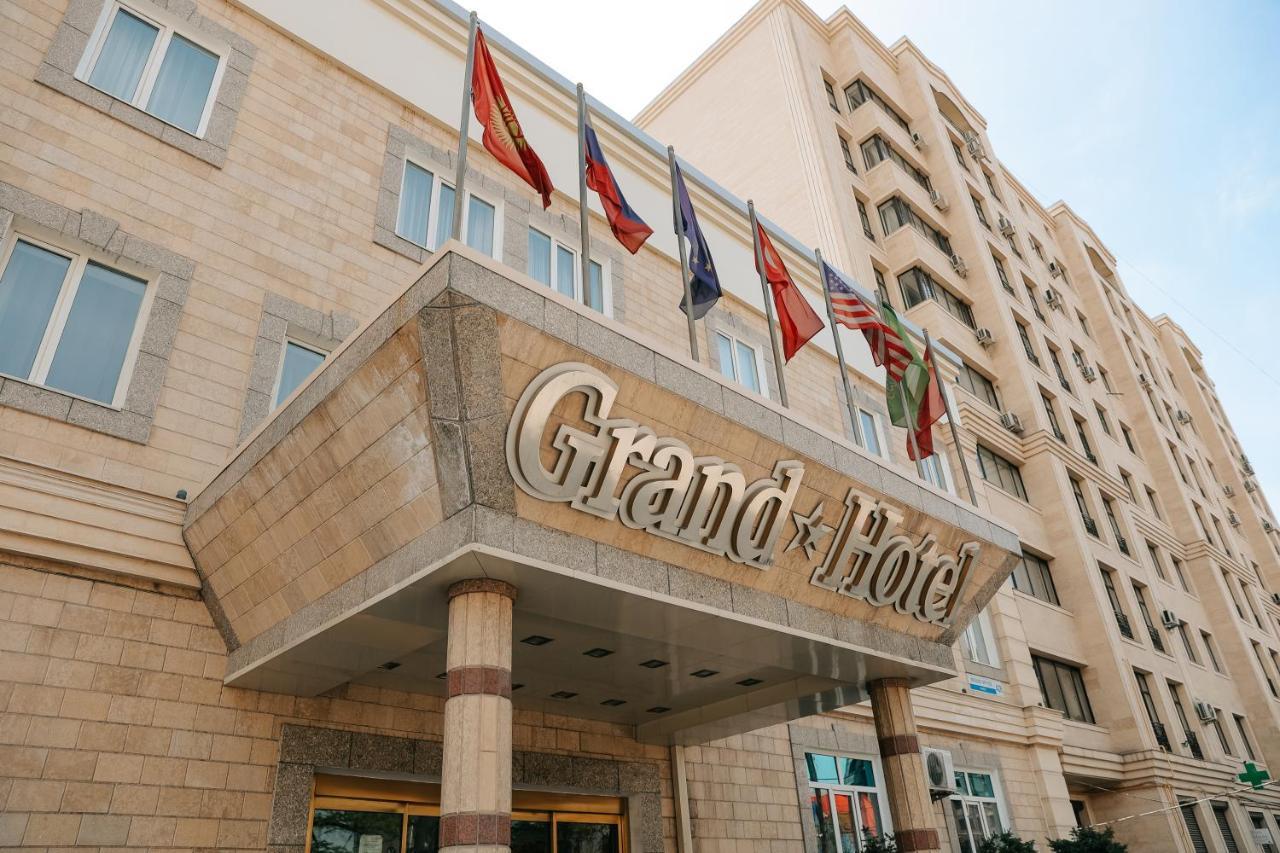 Grand Hotel Biszkek Zewnętrze zdjęcie