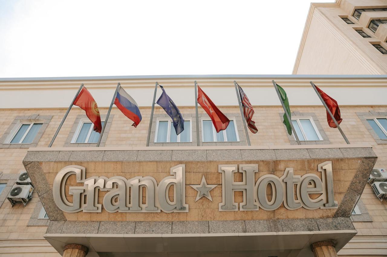 Grand Hotel Biszkek Zewnętrze zdjęcie